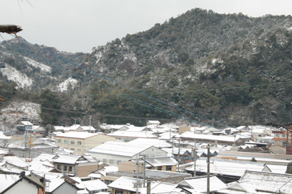 陶山神社から見た有田の町並み.jpg